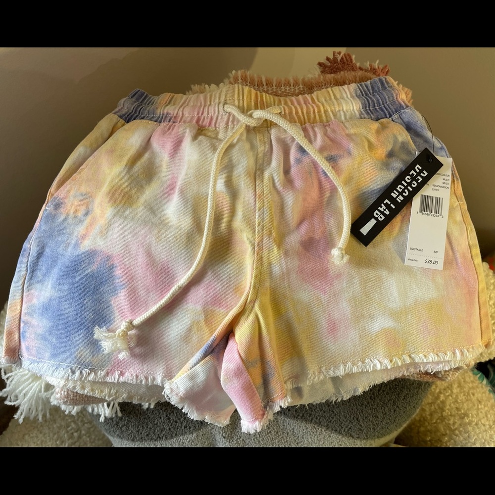 Design Lab Tie Dye Jean-material Shorts